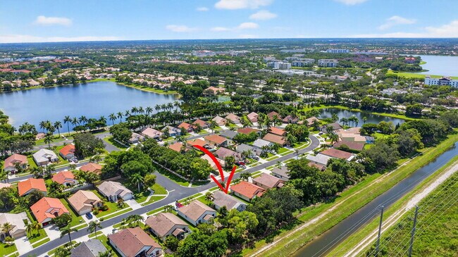 Building Photo - 1891 Oak Berry Cir