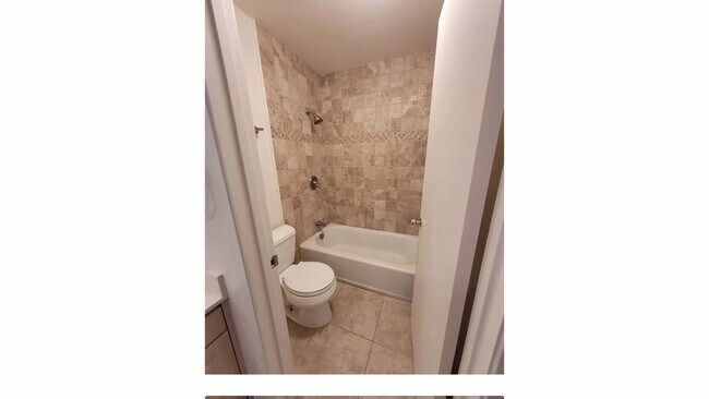 Building Photo - 921551 Aliinui Dr