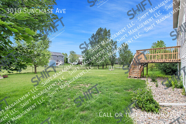 Building Photo - 3010 Sunchase Ave