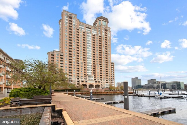 Building Photo - 100 Harborview Dr