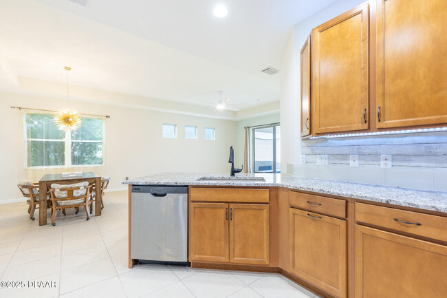 Building Photo - 261 Island Breeze Ave