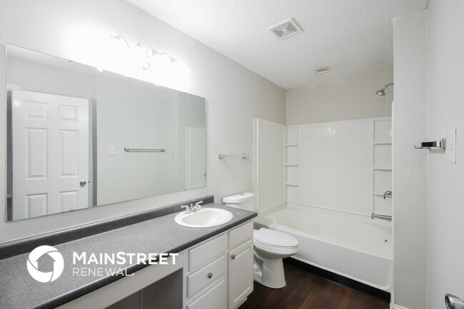 Building Photo - 12668 Courage Crossing