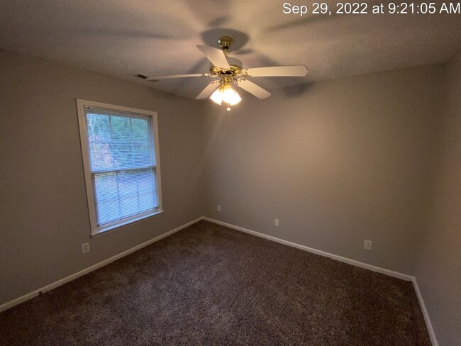 Building Photo - 5617 Middlefield Pl