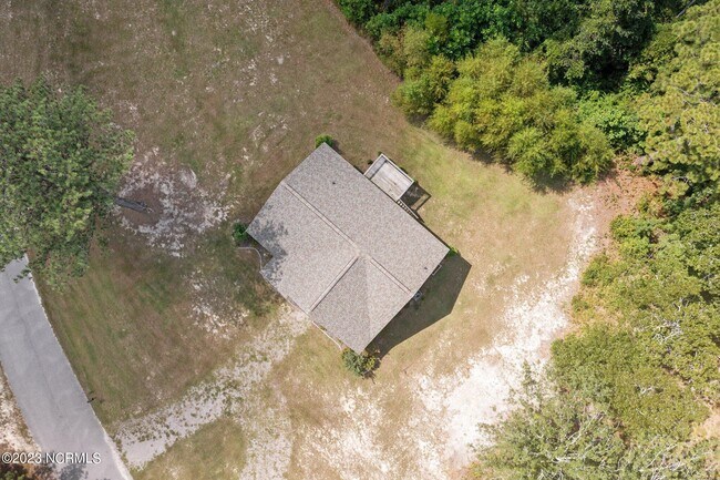 Building Photo - 112 Savannah Ln