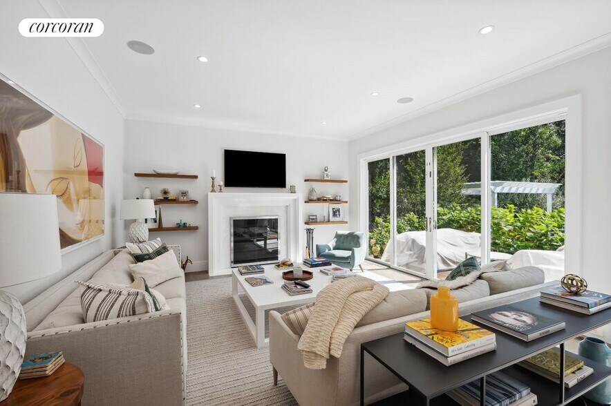 Building Photo - 59 Birchwood Ln