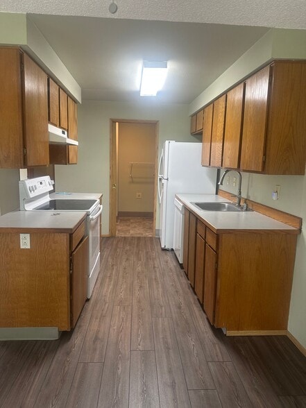 Building Photo - 2816 Caples Ave