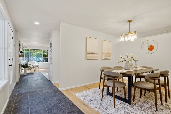 Building Photo - Pet-Friendly Rambler with Modern Updates and Great Layout