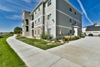 Building Photo - 241 W Ridge Rd