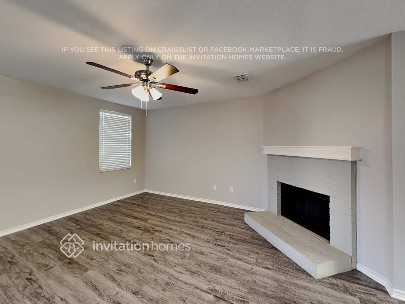 Building Photo - 1230 Sullivan Dr