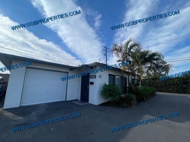 Primary Photo - Will not Last! Charming 2 BD / 1 BA Norwalk Home with One Car Garage / Laundry Hook Ups