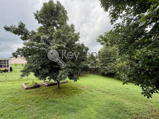 Building Photo - 7356 Tiercel Dr