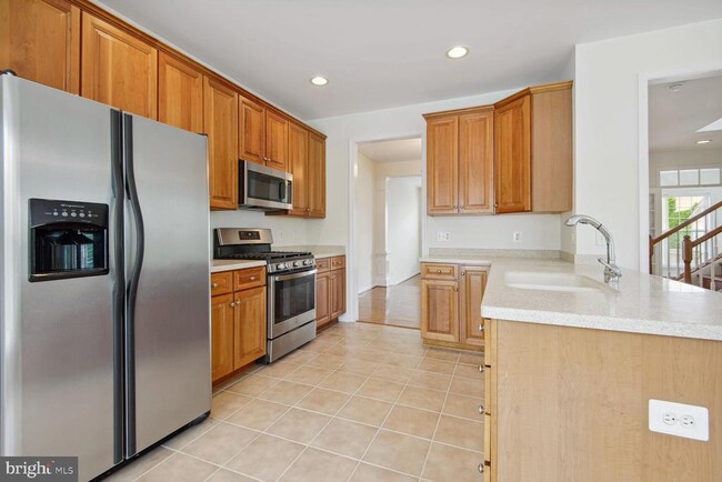 Building Photo - 15041 Clementine Way