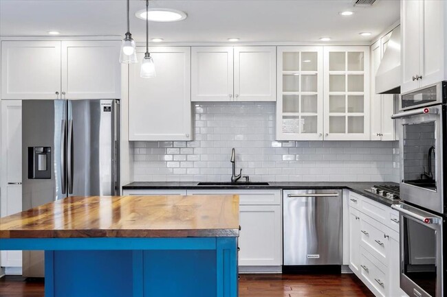 Building Photo - 11522 Antigua Dr