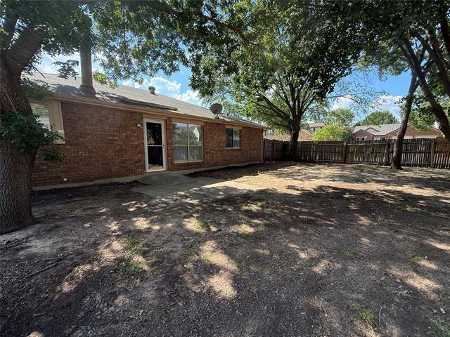 Building Photo - 1420 Superior Dr