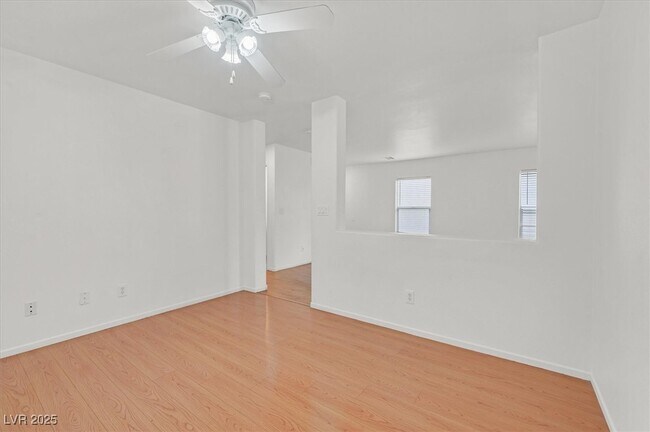 Building Photo - 6333 Sycamore Grove Ct