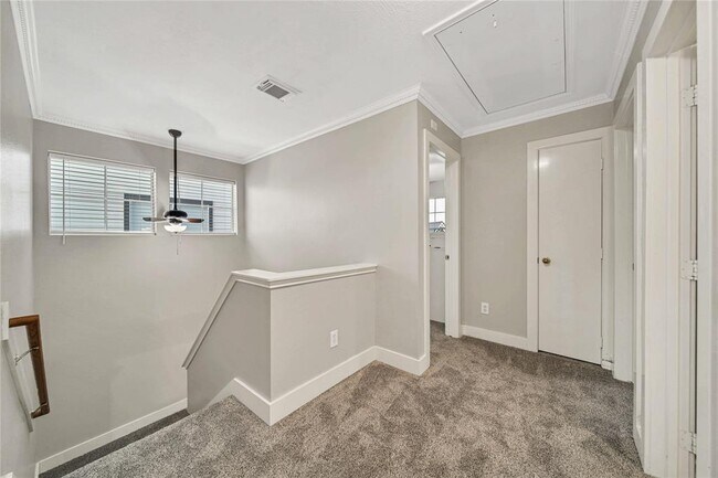 Building Photo - 6202 Spruce Bough Ct