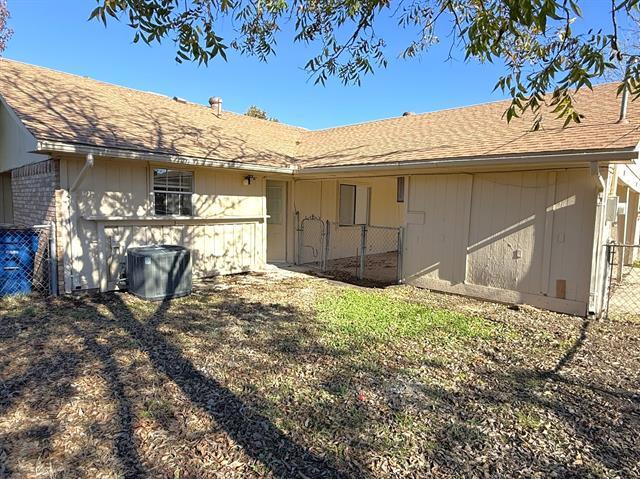 Building Photo - 3518 Jewel St