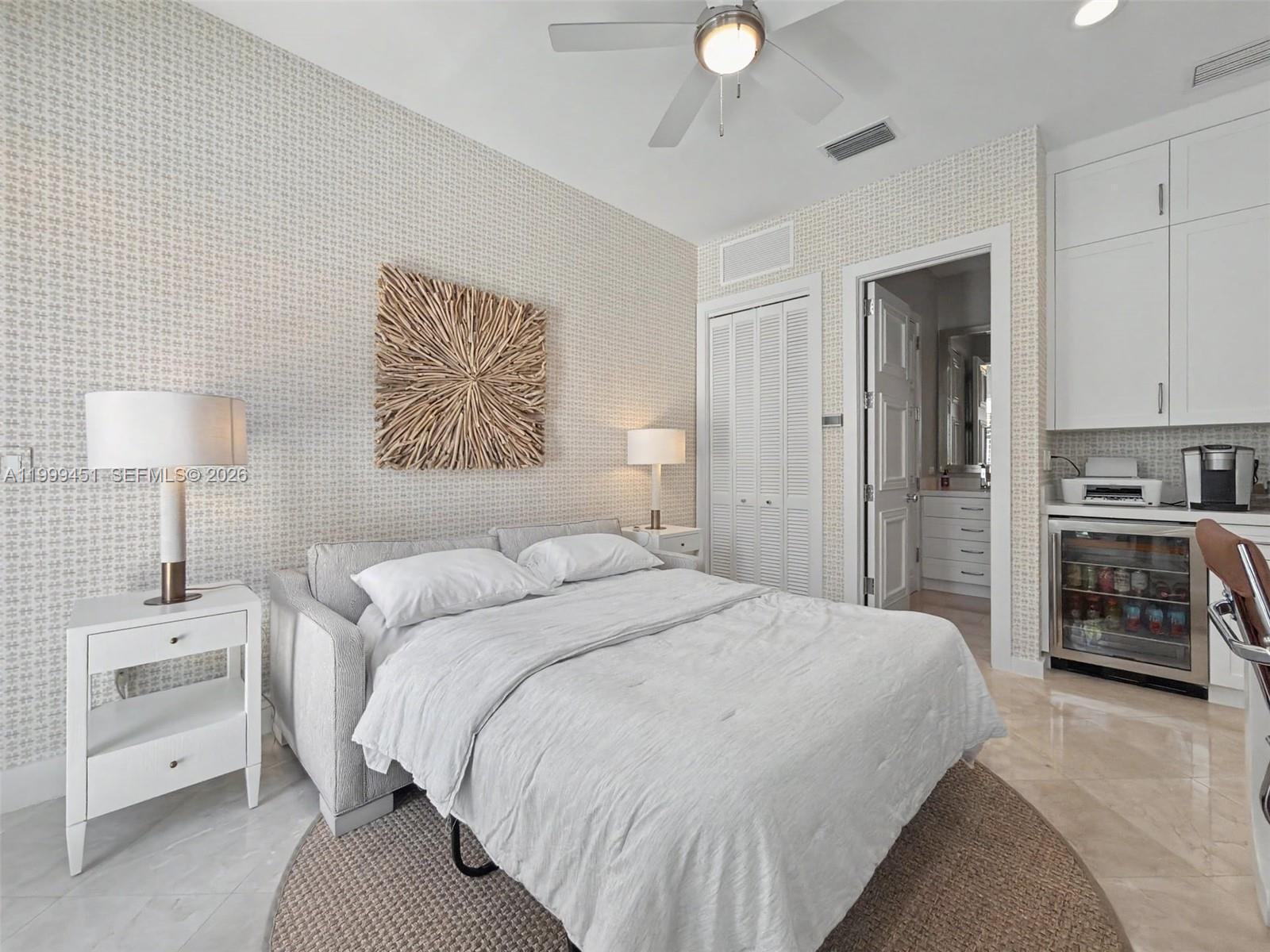 Building Photo - 13689 Deering Bay Dr