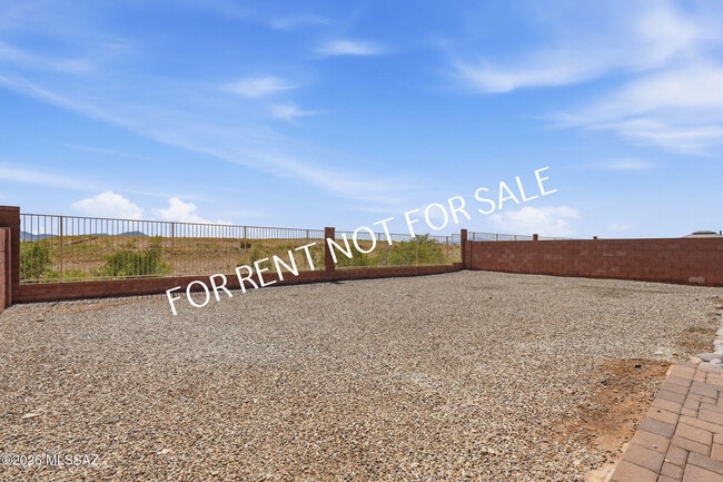 Building Photo - 8135 S Soltero Mine Dr