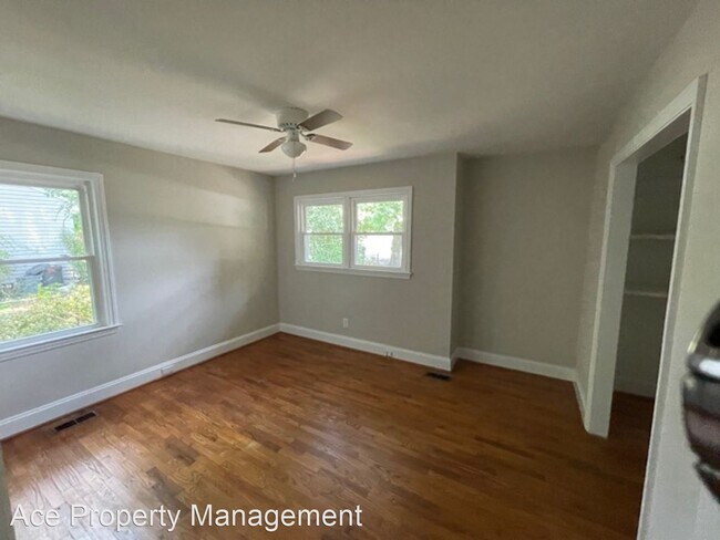 Building Photo - 3 br, 2 bath House - 606 Roxie Avenue