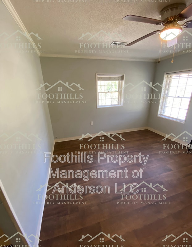 Building Photo - 1012 Kennedy St