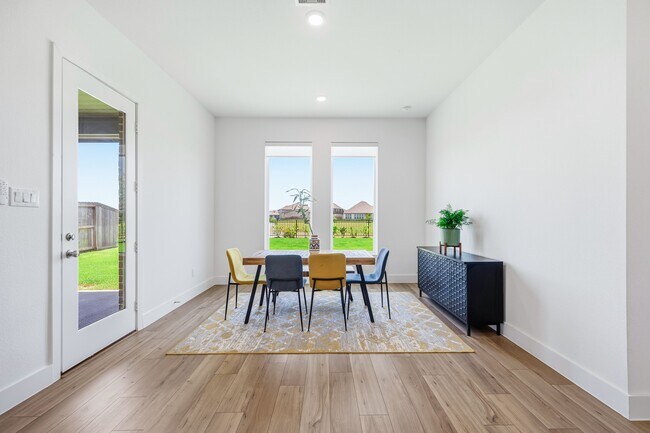 Building Photo - 31051 Sun Vly Dr