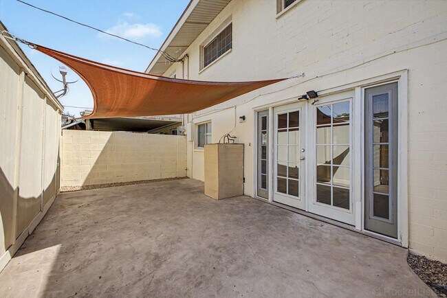 Building Photo - 4522 N 15th Ave