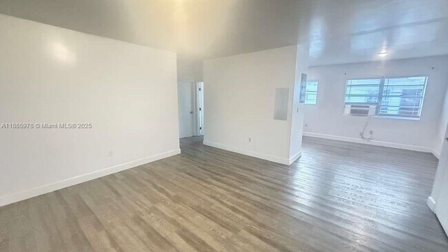 Building Photo - 9025 Harding Ave