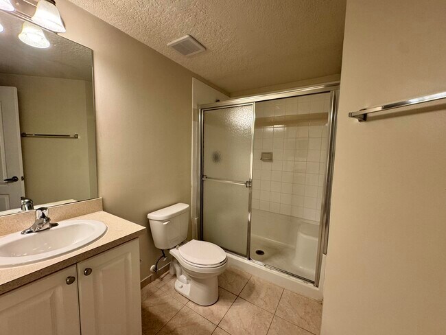 Building Photo - 11022 Legacy Dr