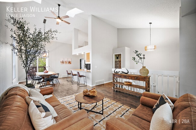 Building Photo - 8510 Ilex Dr