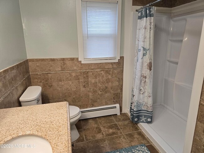 Building Photo - 713 Buchanan St