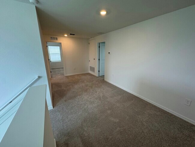Building Photo - 11843 Cloverly Ln