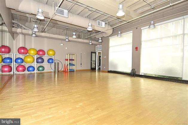 Dance Room - 800 4th St SW