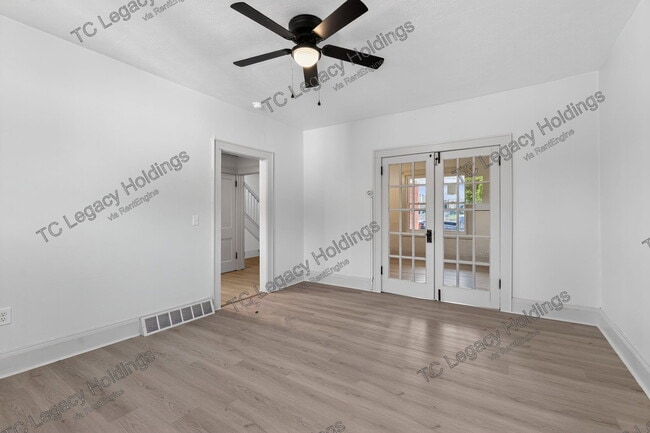 Building Photo - 316 Harrison St