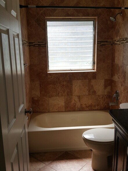 Building Photo - 1700 NW 27TH TERRACE