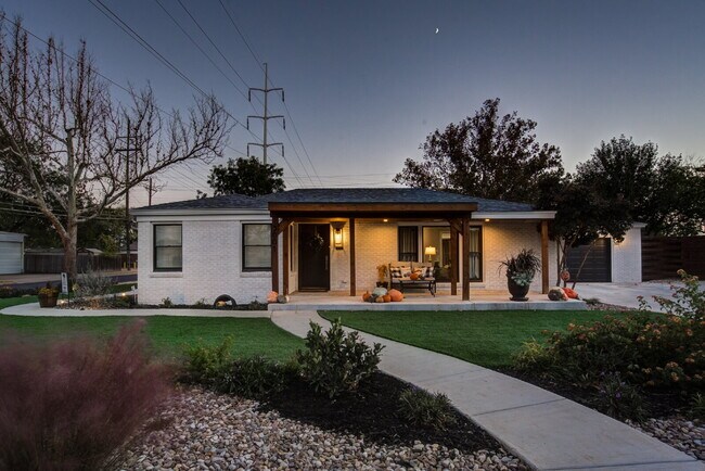 Primary Photo - A Standard of Excellence in Tech Terrace!