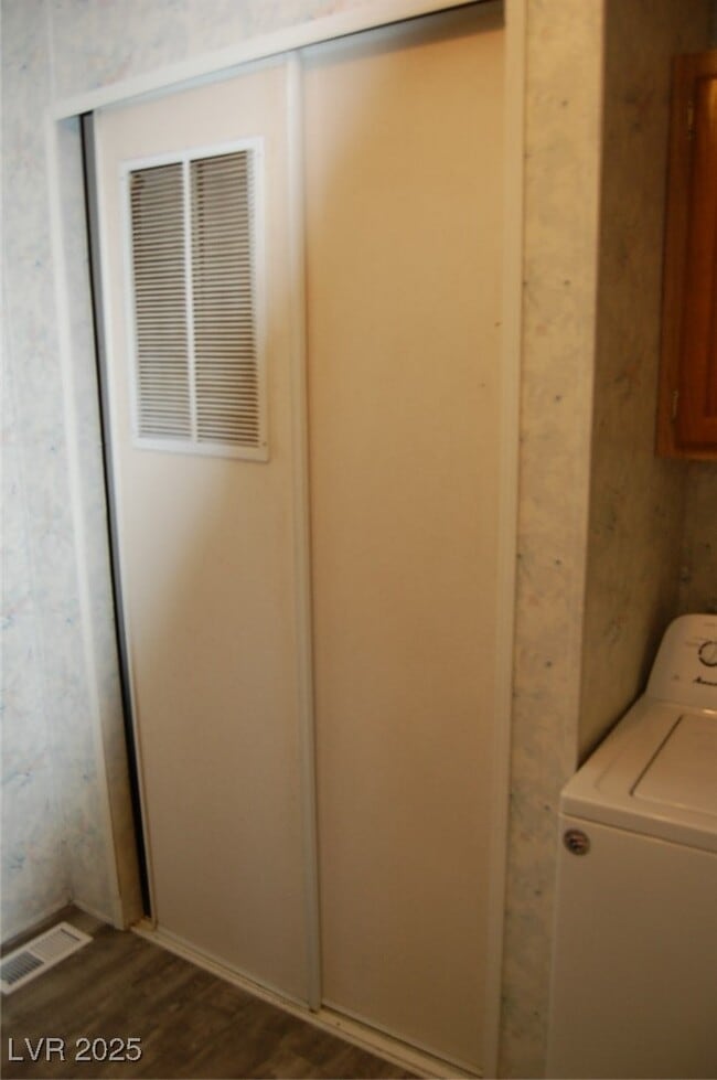 Building Photo - 1781 S Baradonna Rd