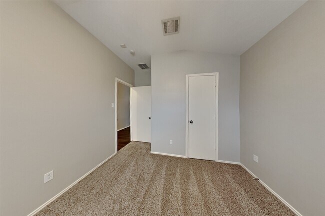 Building Photo - 21610 Britton Hill Way