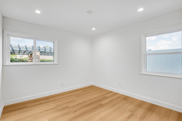 Building Photo - 8666 Keokuk Ave