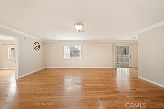 Building Photo - 9108 Hermosa Dr