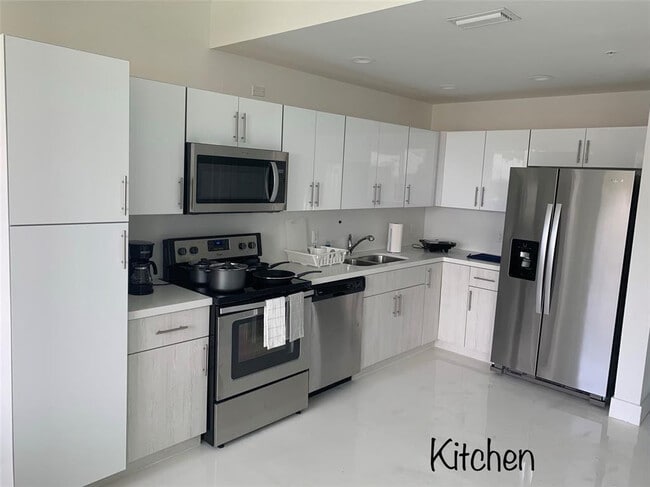 Building Photo - 510 Foster Rd