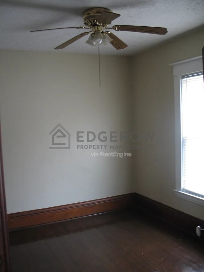 Building Photo - 737 6th St NW