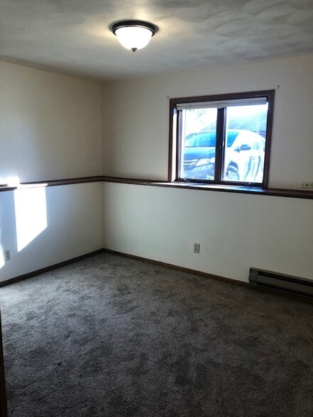 Building Photo - 899 Walnut St