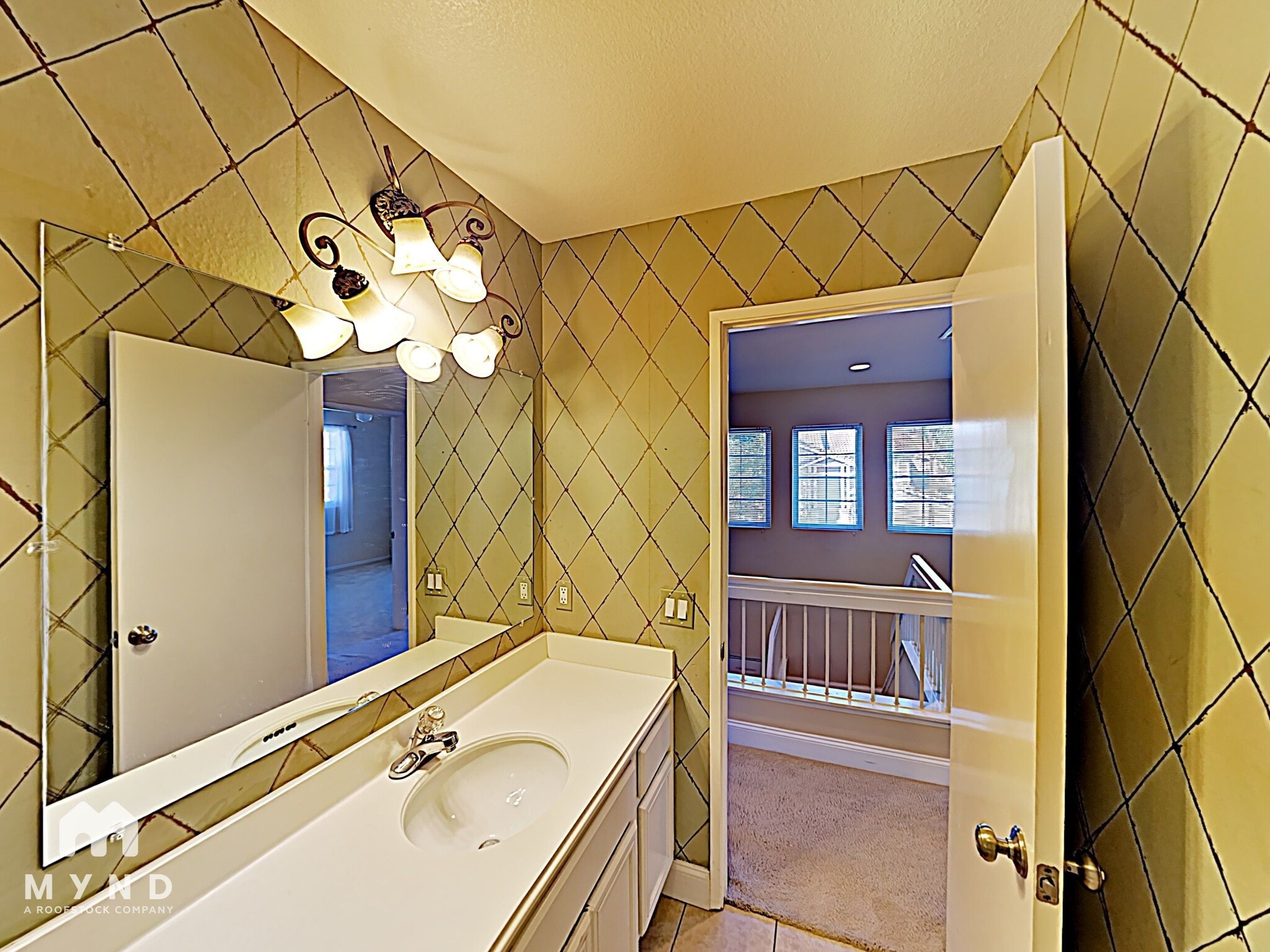 Building Photo - 275 Brookview Ct