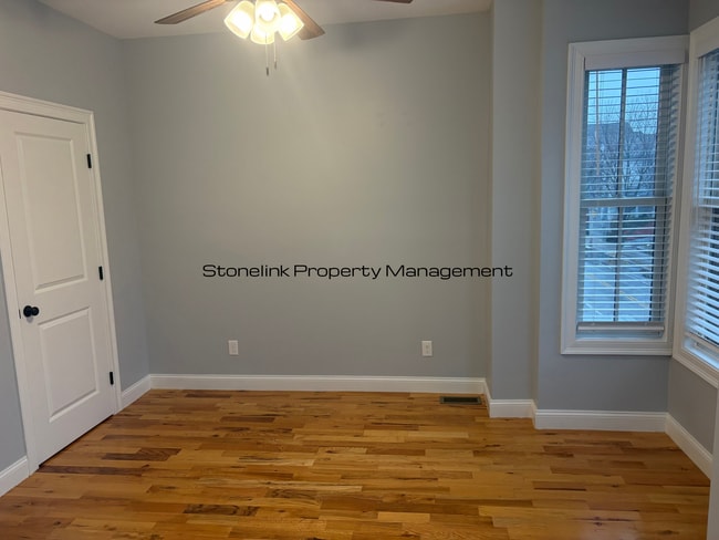 Building Photo - 110 Hudson St