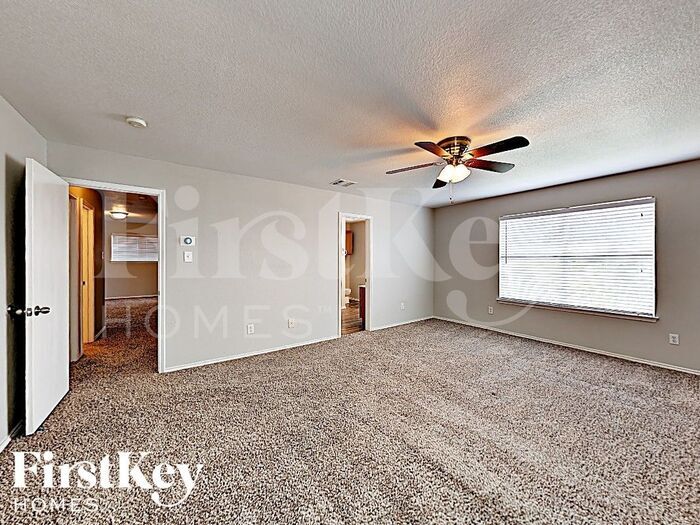 Building Photo - 8308 Cutter Hill Ave