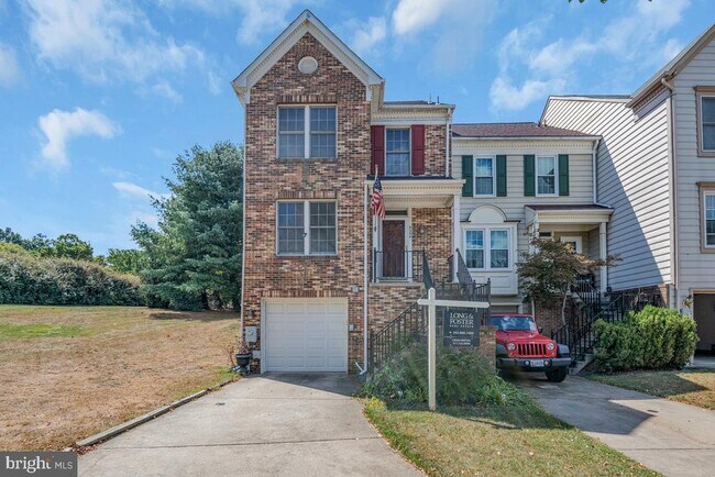 Building Photo - 9354 Sombersby Ct