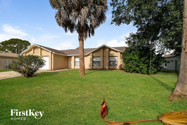 Building Photo - 267 Magellan Dr