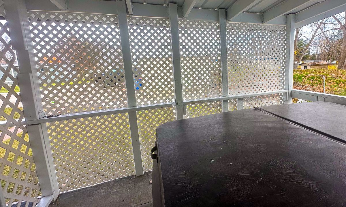 Building Photo - 1200 Artesian Rd