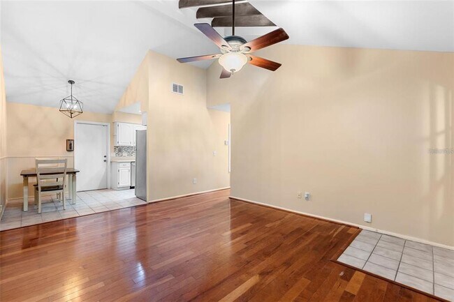 Building Photo - 4772 Lake Ridge Rd